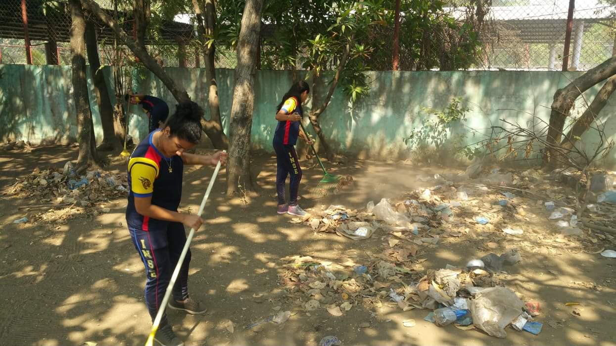 Jornada de Limpieza Estudiantes del INSE